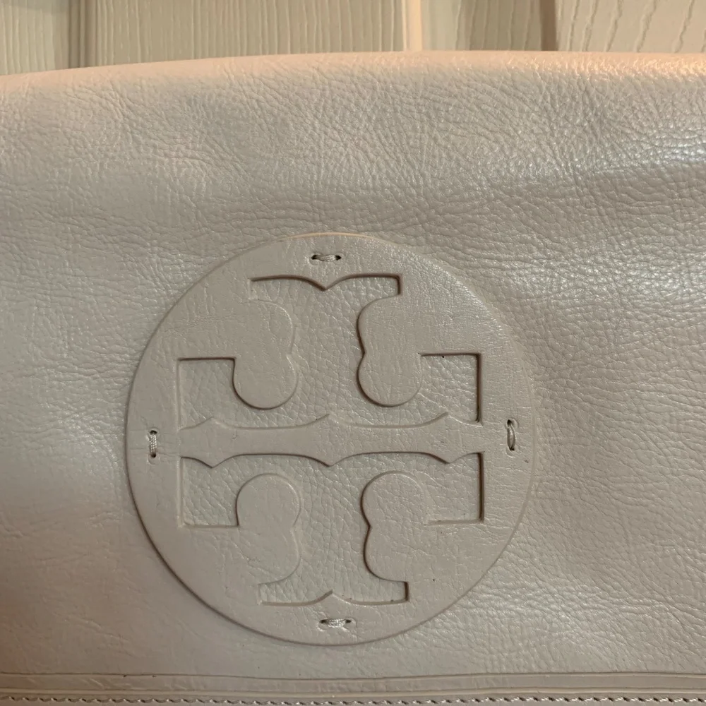 Tory Burch Beige Leather Handbag